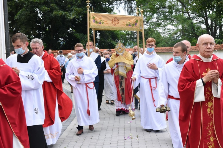 Organy w kościele pw. św. Jakuba w Tuchowie