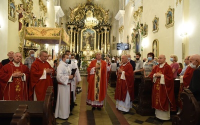 Organy w kościele pw. św. Jakuba w Tuchowie