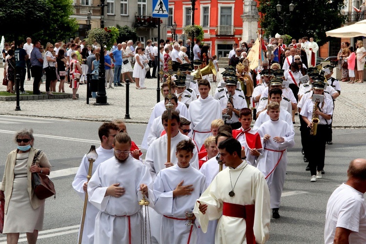 Brzesko. Odpust św. Jakuba w Świętym Roku Compostelańskim