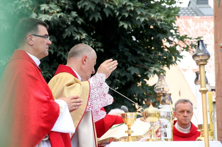 Brzesko. Odpust św. Jakuba w Świętym Roku Compostelańskim