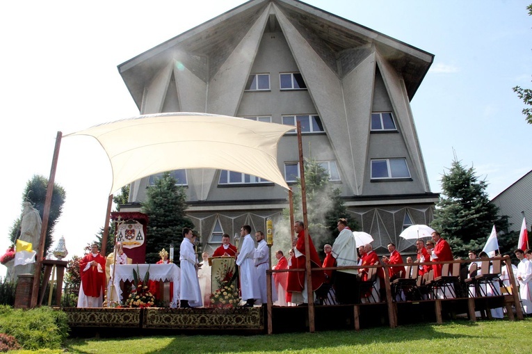 Brzesko. Odpust św. Jakuba w Świętym Roku Compostelańskim