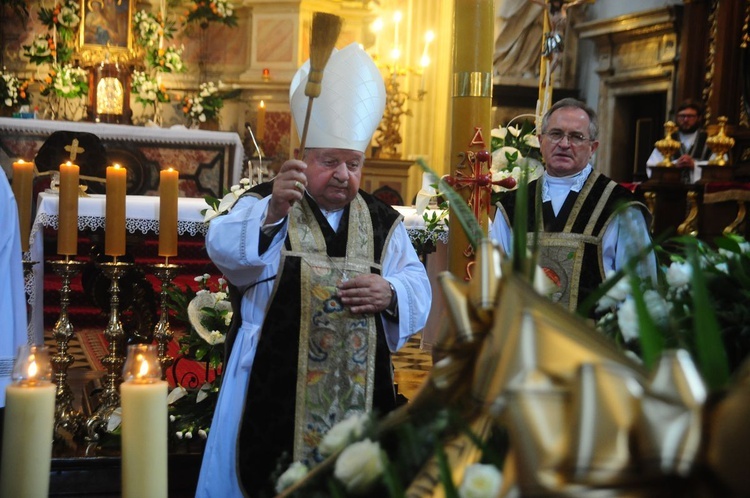 Pogrzeb Stanisława Rodzińskiego (1940-2021) Cz. 2