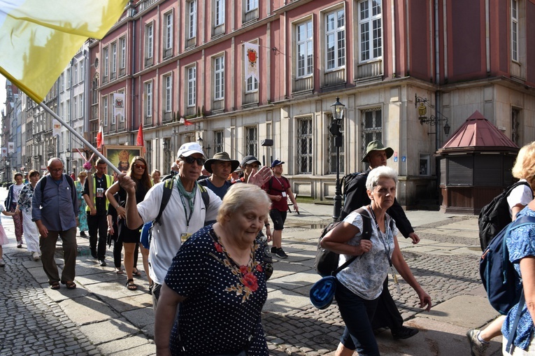 Gdańszczanie po raz 39. ruszyli na Jasną Górę
