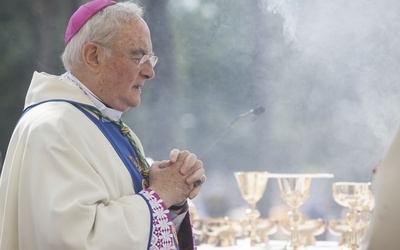 Abp Henryk Hoser SAC znalazł się ponownie w szpitalu. Jego stan jest poważny