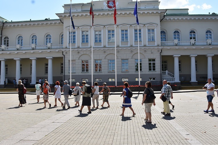 Szukali w Wilnie śladów kard. Wyszyńskiego