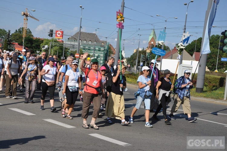 Wyruszyła 39. Piesza Pielgrzymka z Gorzowa Wlkp. na Jasną Górę 