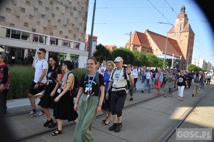 Wyruszyła 39. Piesza Pielgrzymka z Gorzowa Wlkp. na Jasną Górę 