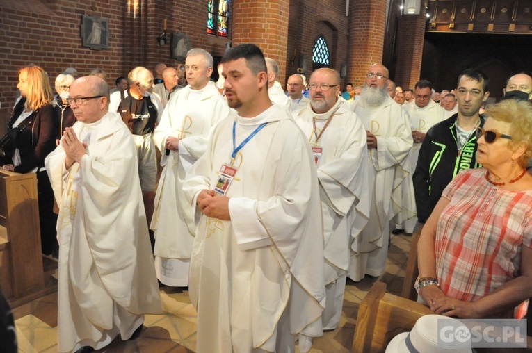 Wyruszyła 39. Piesza Pielgrzymka z Gorzowa Wlkp. na Jasną Górę 