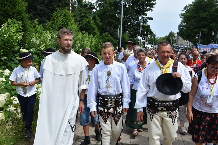 Górale z 40. Pieszej Góralskiej Pielgrzymki na Jasną Górę dotarli do celu 