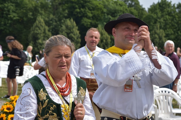 Górale z 40. Pieszej Góralskiej Pielgrzymki na Jasną Górę dotarli do celu 