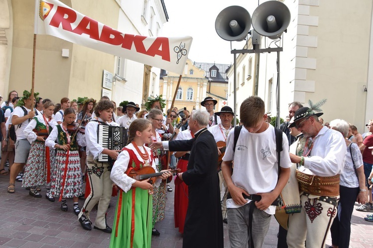 Górale z 40. Pieszej Góralskiej Pielgrzymki na Jasną Górę dotarli do celu 