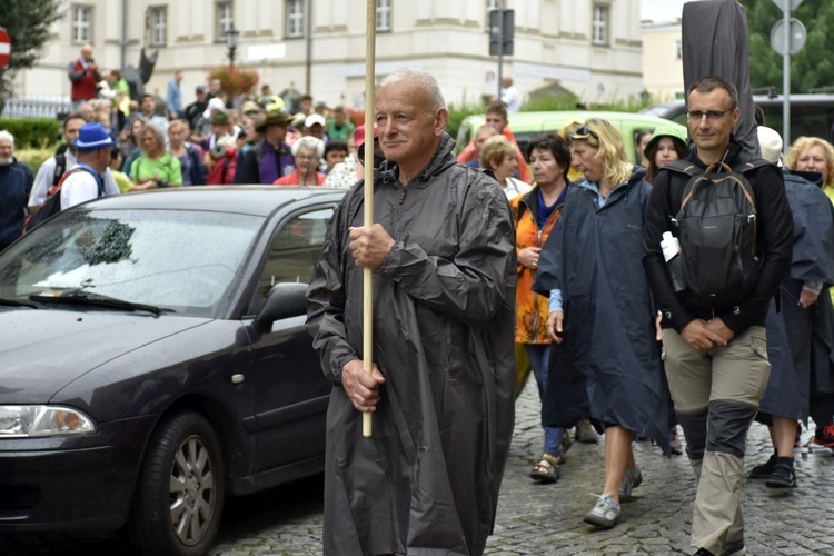 XVIII PPDŚ na Jasną Górę - wspólny start ze Świdnicy