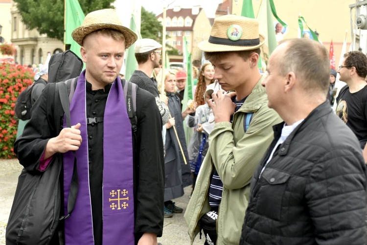 XVIII PPDŚ na Jasną Górę - wspólny start ze Świdnicy