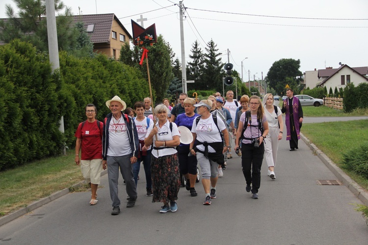 PPW2021. Pątnicy z Góry już na trasie