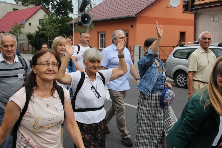 PPW2021. Pątnicy z Góry już na trasie