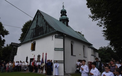 Msza św. przy kościele pw. św. Anny na Bocheńcu. 