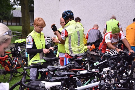 Rowerowa pielgrzymka z Giewontu na Hel 