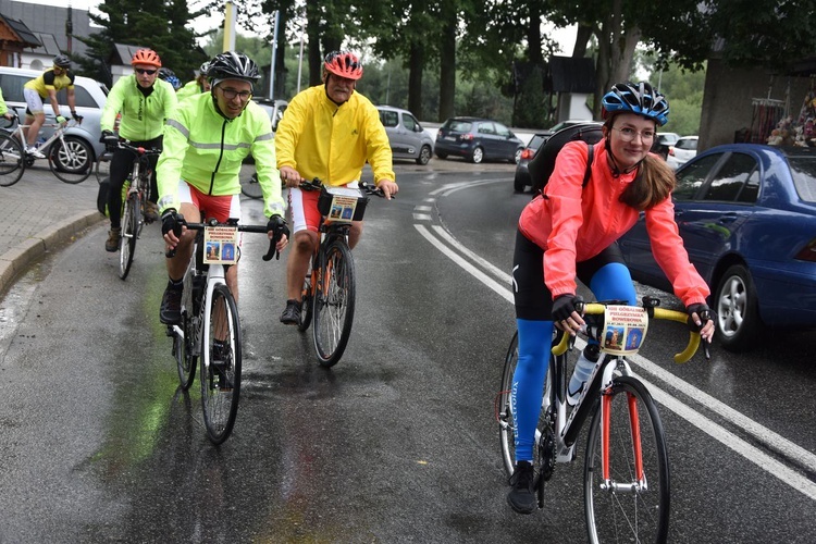 Rowerowa pielgrzymka z Giewontu na Hel 