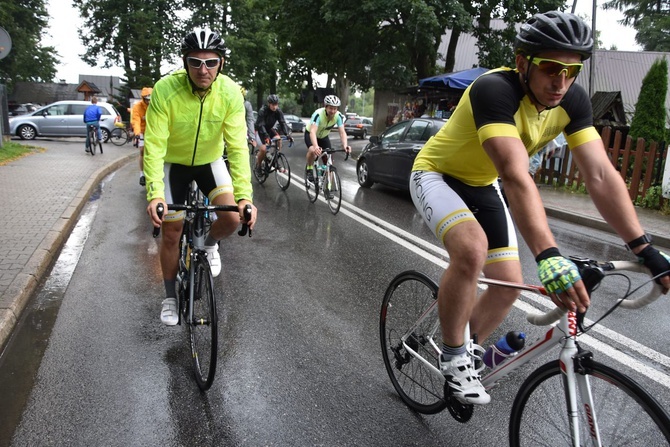 Rowerowa pielgrzymka z Giewontu na Hel 