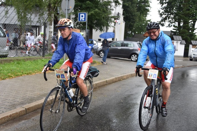 Rowerowa pielgrzymka z Giewontu na Hel 