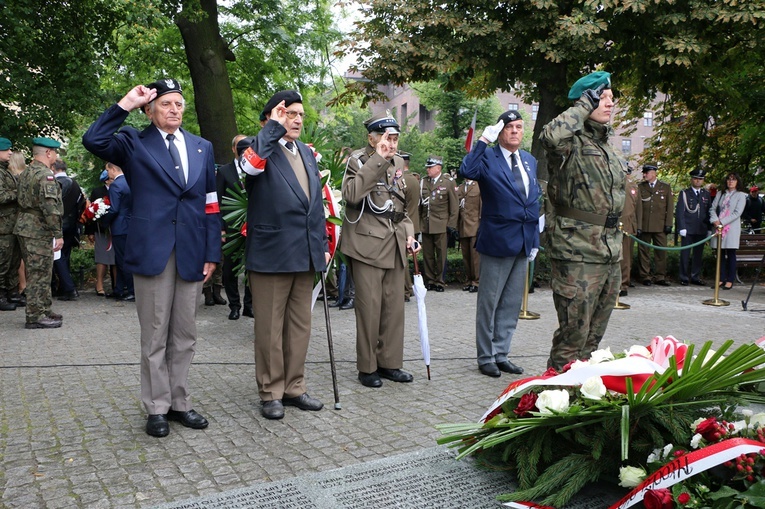 Wrocławskie obchody 77. rocznicy wybuchu powstania warszawskiego