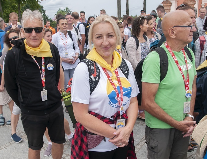 Start pielgrzymki na Jasną Górę, cz. 2