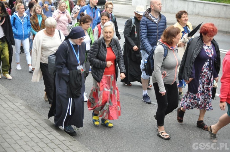 Pielgrzymi z Zielonej Góry już w drodze