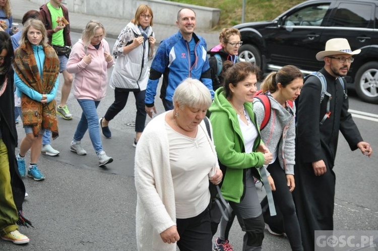 Pielgrzymi z Zielonej Góry już w drodze