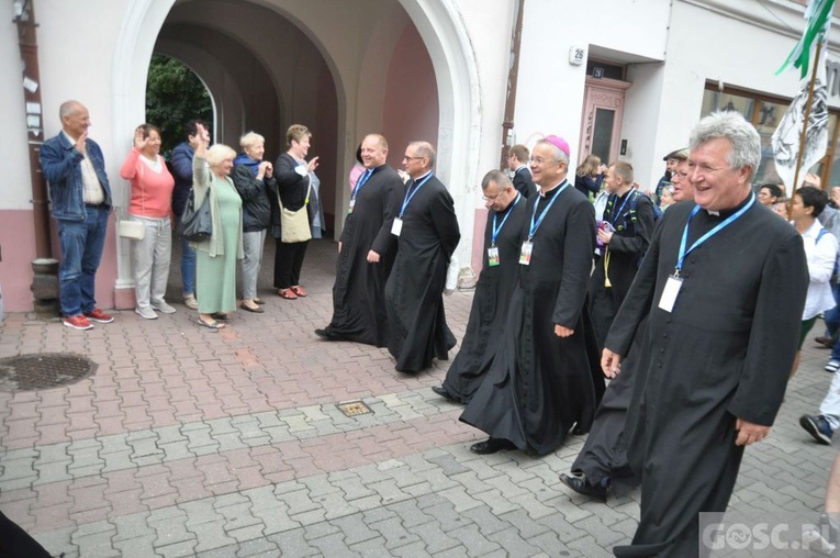 Pielgrzymi z Zielonej Góry już w drodze