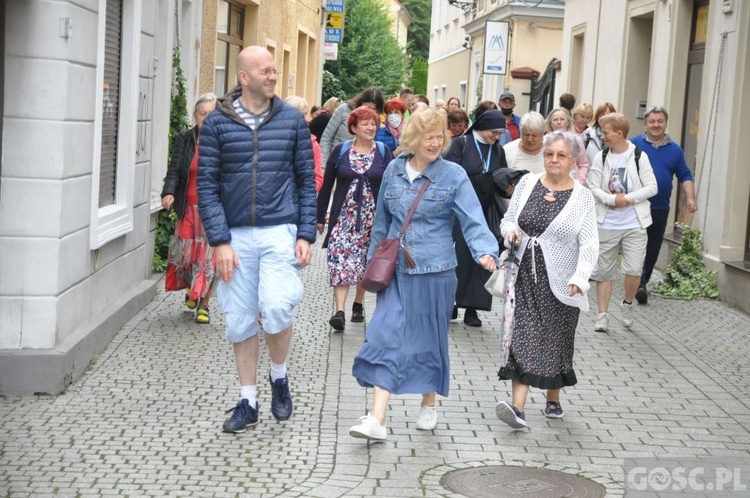 Pielgrzymi z Zielonej Góry już w drodze