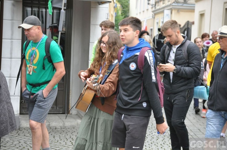 Pielgrzymi z Zielonej Góry już w drodze