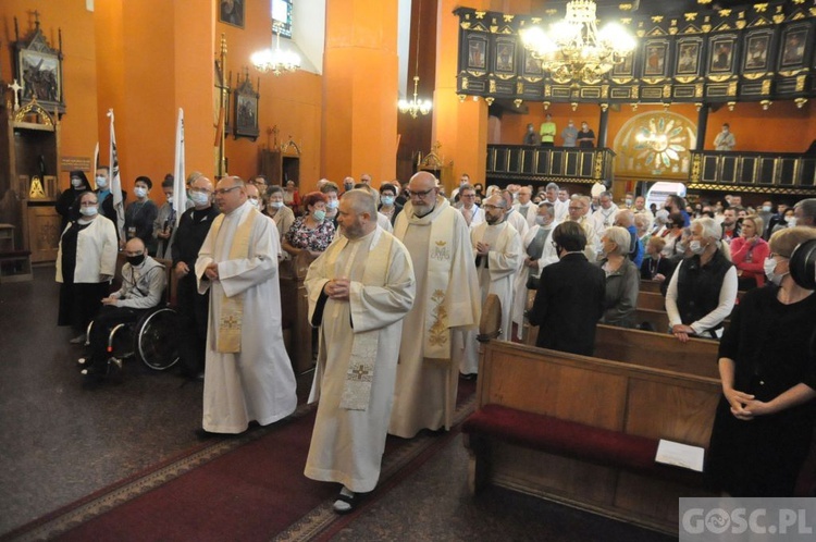 Pielgrzymi z Zielonej Góry już w drodze