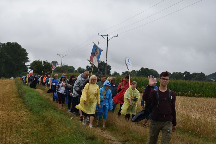 XVIII PPDŚ na Jasną Górę - ze Świdnicy do Ratajna