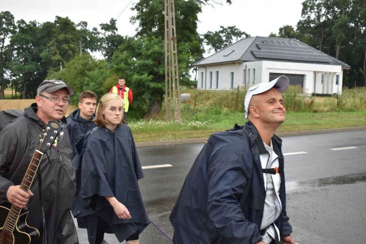 XVIII PPDŚ na Jasną Górę - ze Świdnicy do Ratajna