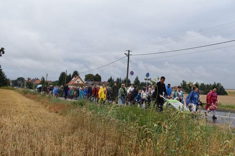 XVIII PPDŚ na Jasną Górę - ze Świdnicy do Ratajna