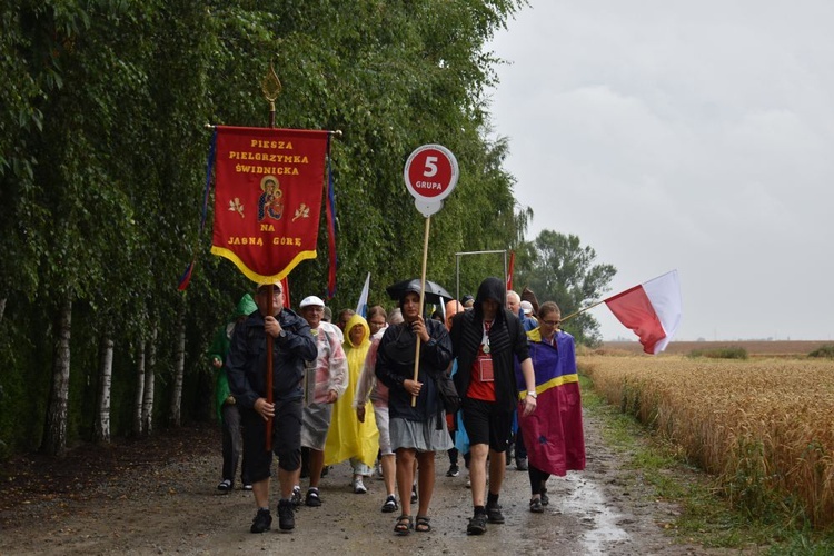 XVIII PPDŚ na Jasną Górę - ze Świdnicy do Ratajna