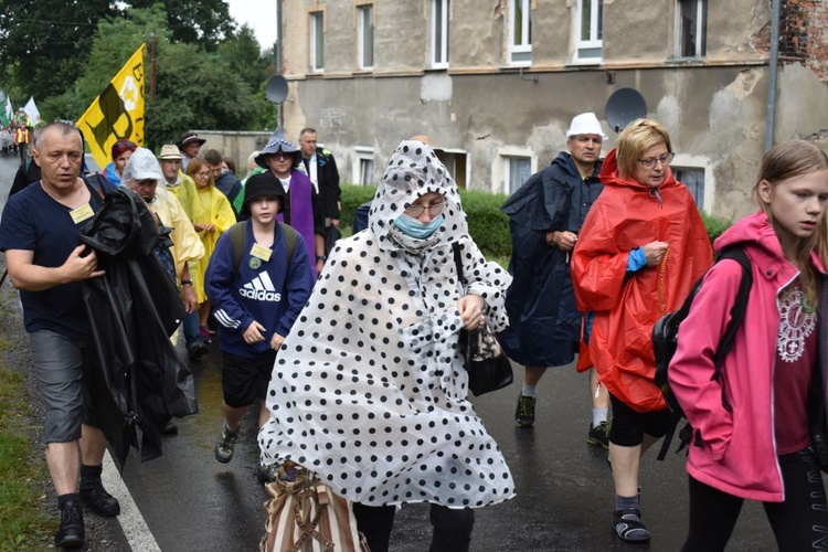 XVIII PPDŚ na Jasną Górę - ze Świdnicy do Ratajna