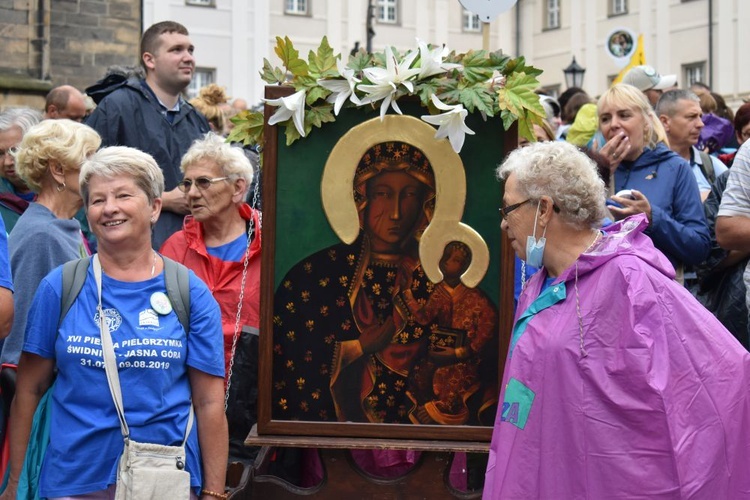 XVIII PPDŚ na Jasną Górę - ze Świdnicy do Ratajna