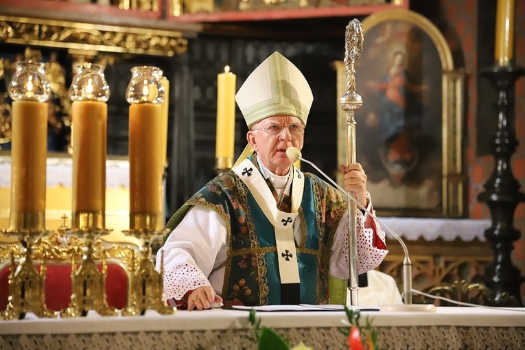 Abp Jędraszewski: Zrozumieć testament tamtych ludzi