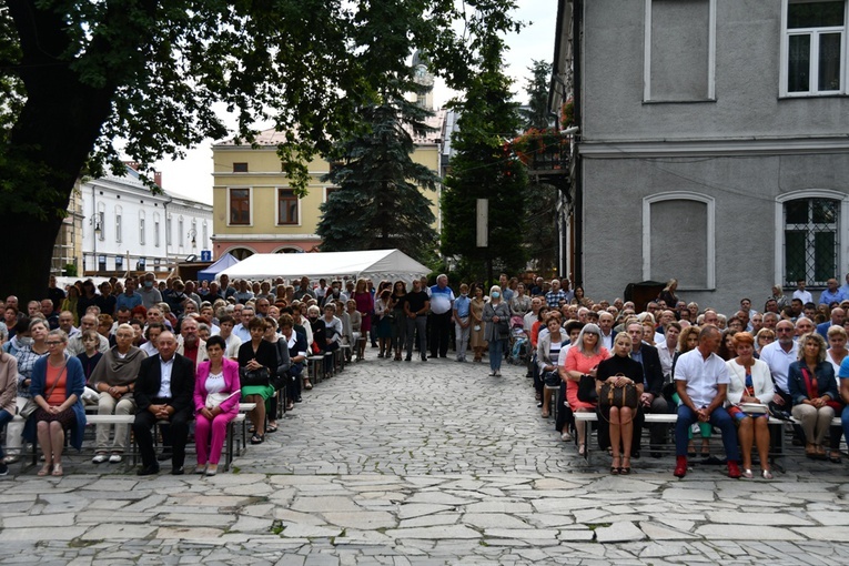 Nowy Sącz. Odpust ku czci Przemienienia Pańskiego - dzień drugi