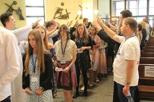 Dzień wspólnoty wakacyjnych oaz w kościele NSPJ w Bielsku-Białej - 2021