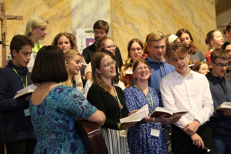 Dzień wspólnoty wakacyjnych oaz w kościele NSPJ w Bielsku-Białej - 2021