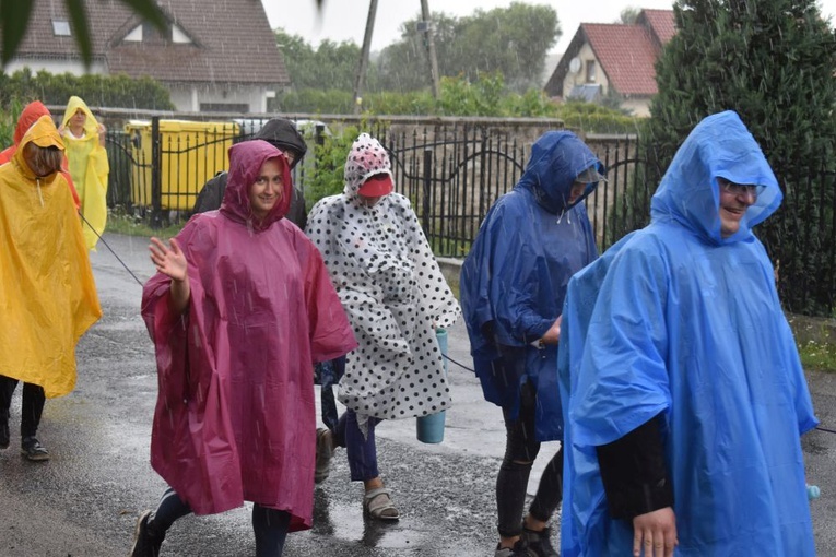 XVIII PPDŚ na Jasną Górę - dzień 2 - Ratajno-Jegłowa