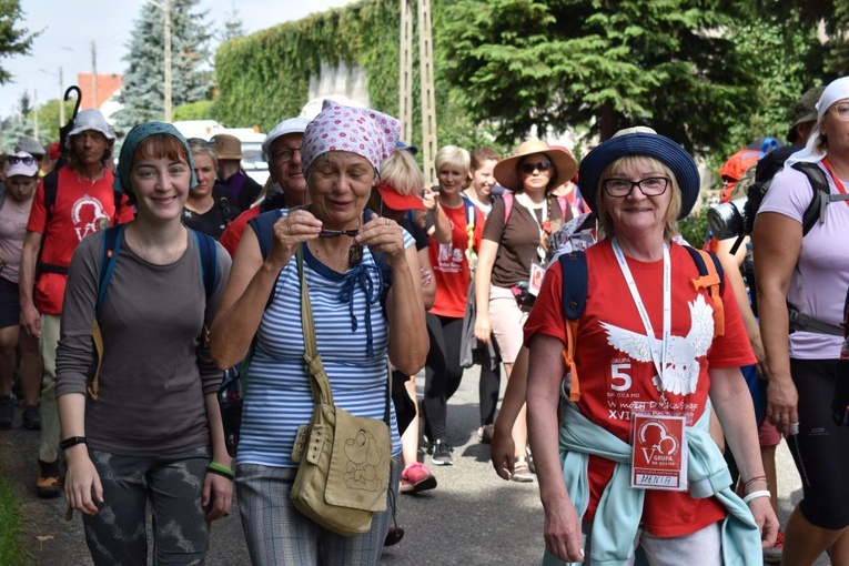 XVIII PPDŚ na Jasną Górę - dzień 2 - Ratajno-Jegłowa