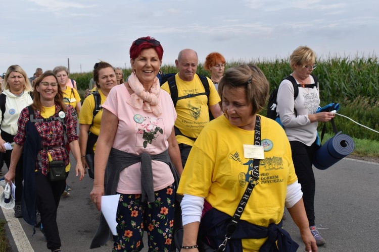 XVIII PPDŚ na Jasną Górę - dzień 2 - Ratajno-Jegłowa