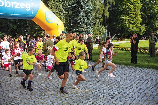 Zryw stolicy tarnobrzeżanie uczcili udziałem w III Biegu Dzieci dla Niepodległej.