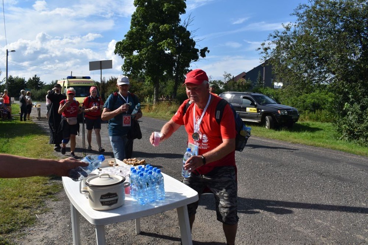 XVIII PPDŚ na Jasną Górę - dzień 3 - Jegłowa-Gracze