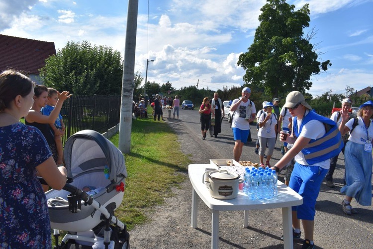 XVIII PPDŚ na Jasną Górę - dzień 3 - Jegłowa-Gracze