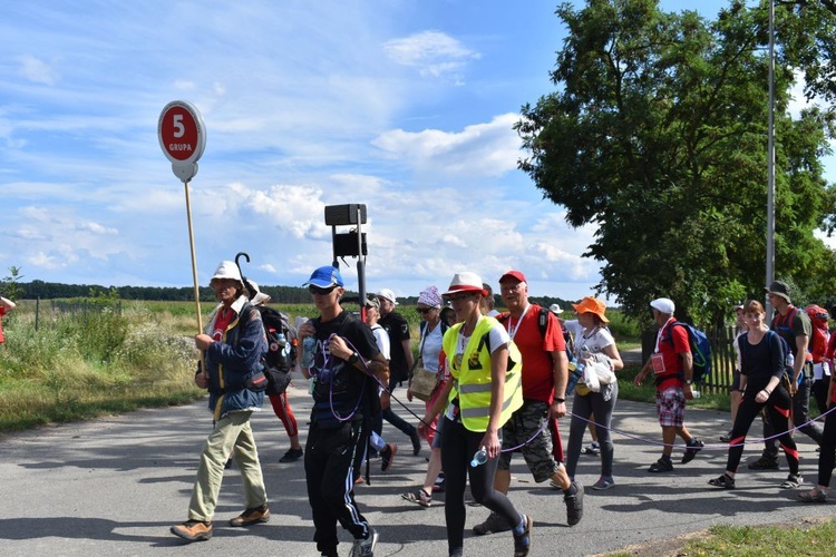 XVIII PPDŚ na Jasną Górę - dzień 3 - Jegłowa-Gracze