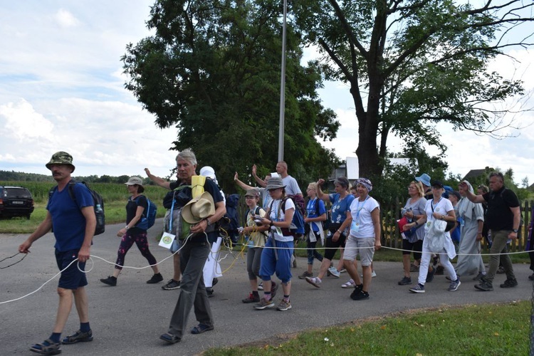 XVIII PPDŚ na Jasną Górę - dzień 3 - Jegłowa-Gracze